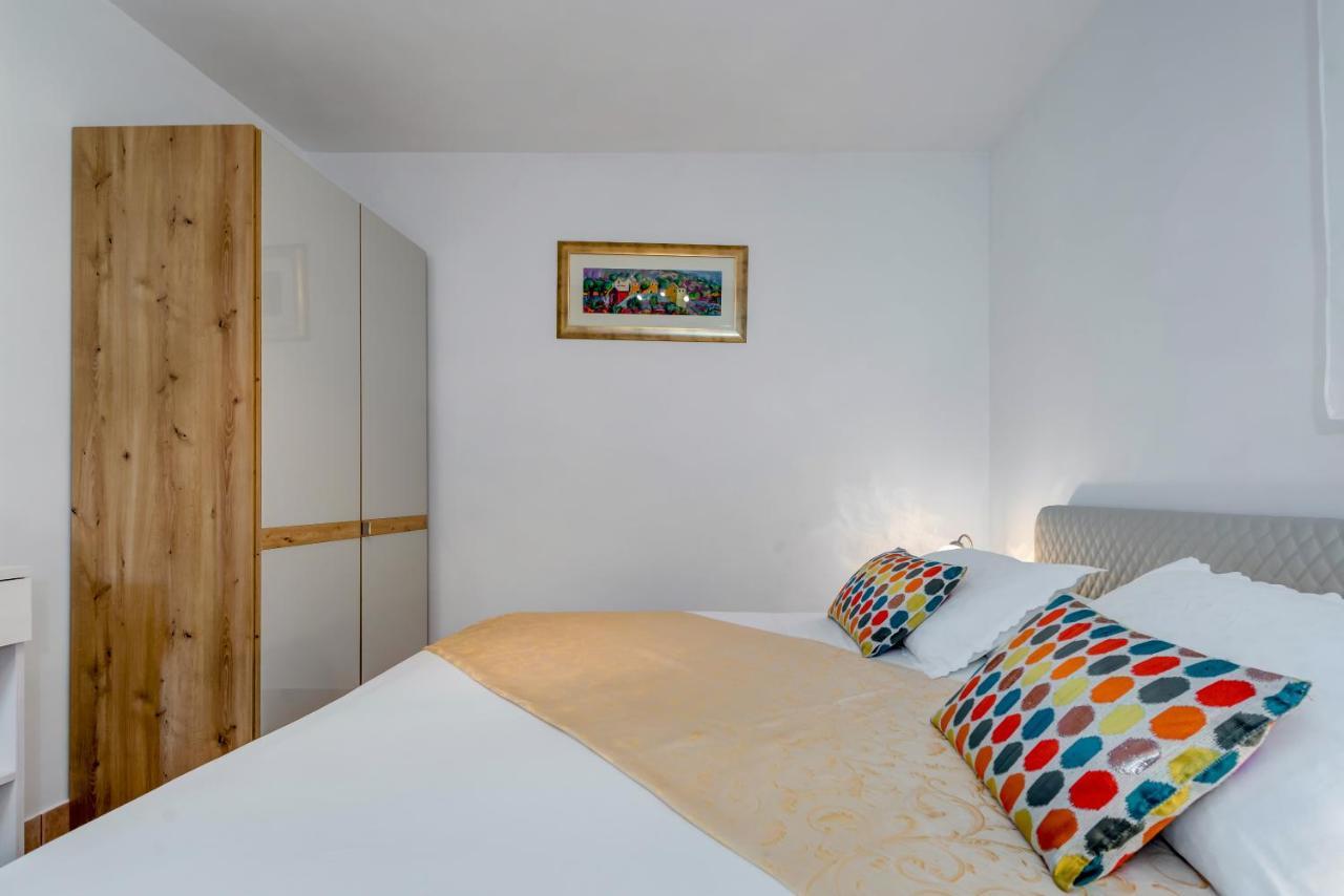 Apartment Obala *