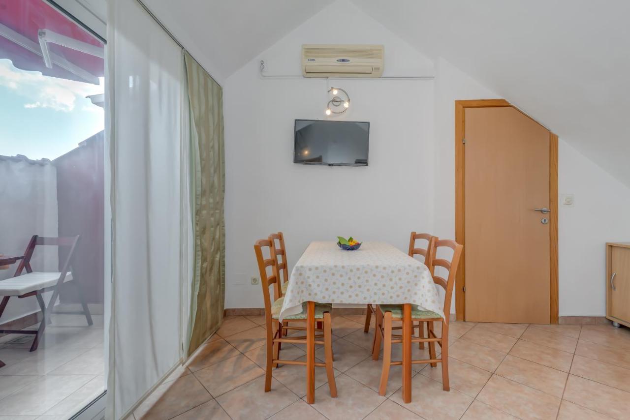 Apartmán Obala Bol